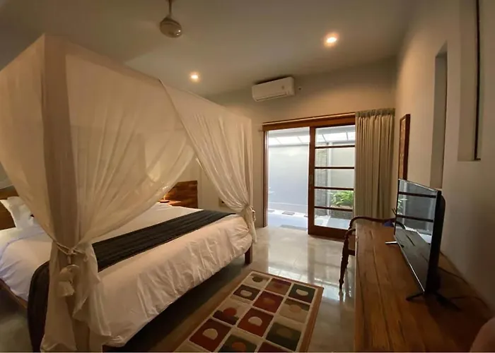 Shishi Bali Villa Seminyak